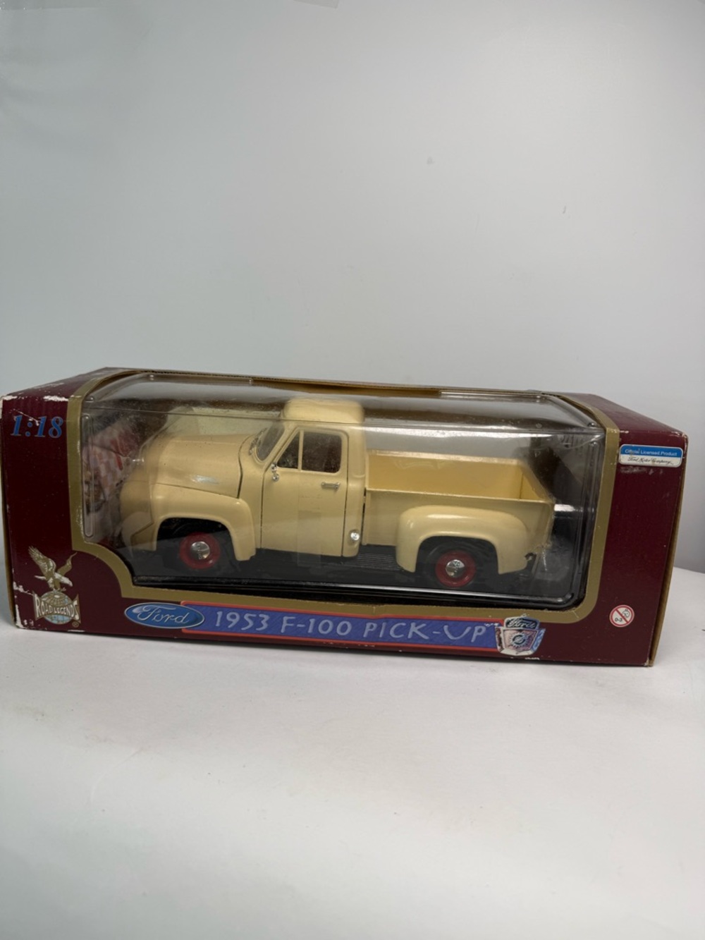 Road Legends Ford 1953 F-100 Pick Up Truck Cream Colored Die Cast Model New